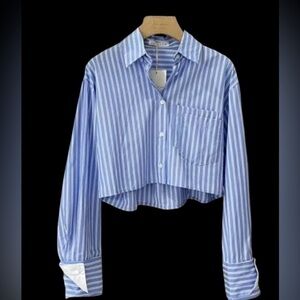 ✨HOST PICK✨ Blue Striped Cropped Shirt